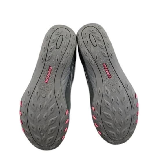 Skechers Shoes Womens 9.5 Sneaker Slip On Casual Weekender Comfort Active Gray - Picture 4 of 14